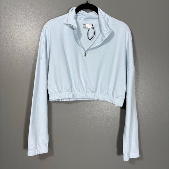 Refuge Athletics Women's Pale Blue Crop 3/4 Zip Sweatshirt - Small - Athleisure - Picture 1 of 6